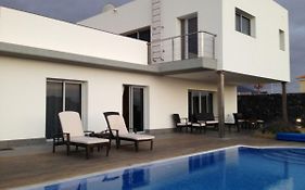 Petit Paradis
